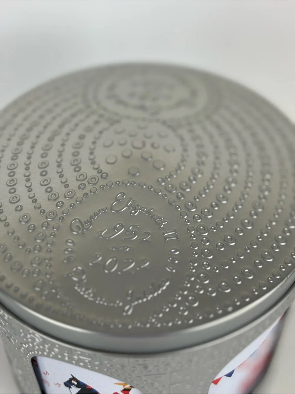 M & S-Queens Commemorate Rotating Musical Tin-2nd Platinum Jubilee-1952-2022